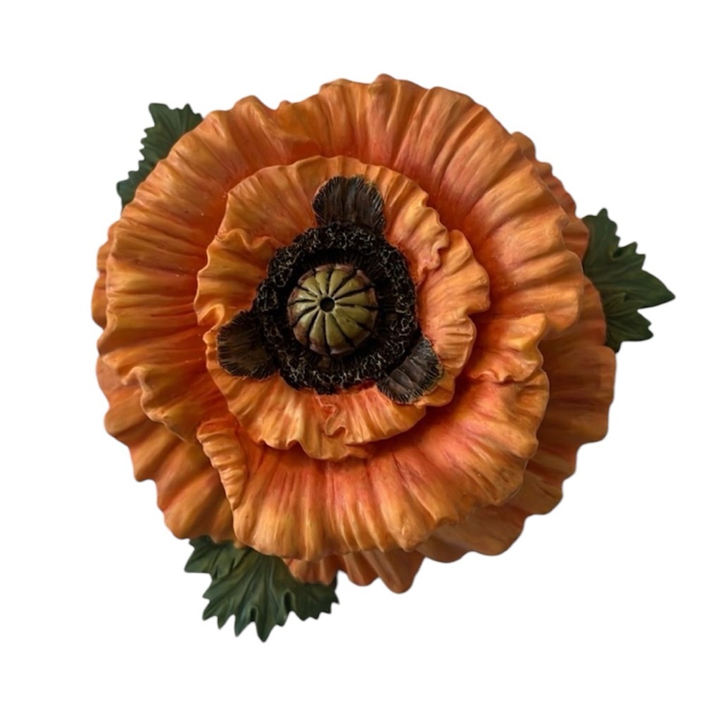 Vintage resin Poppy hinged trinket box with gold trim EVC